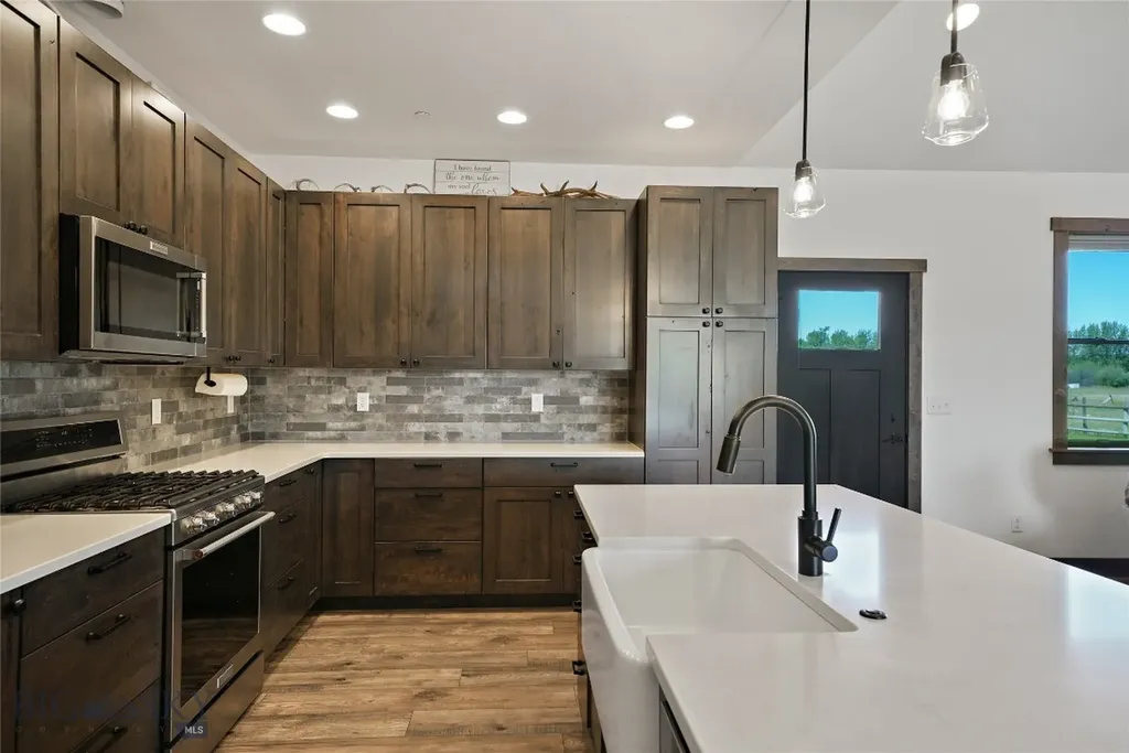 21 T Bird Lane Bozeman MT 59718