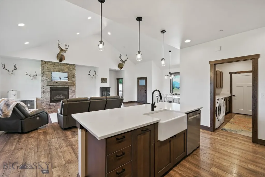 21 T Bird Lane Bozeman MT 59718