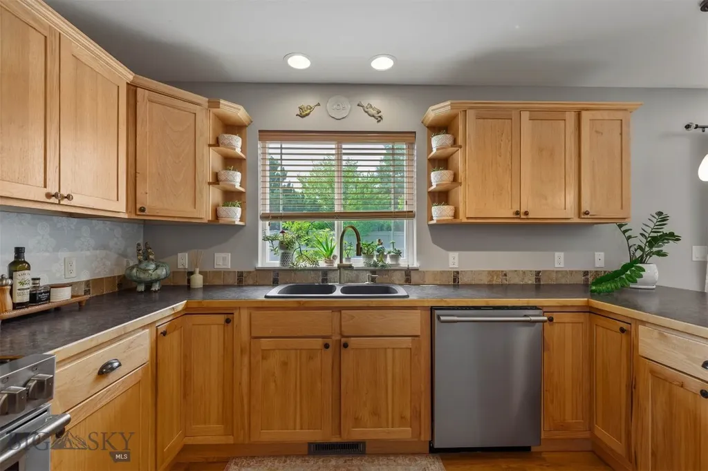 3164 Annie Bozeman MT 59718
