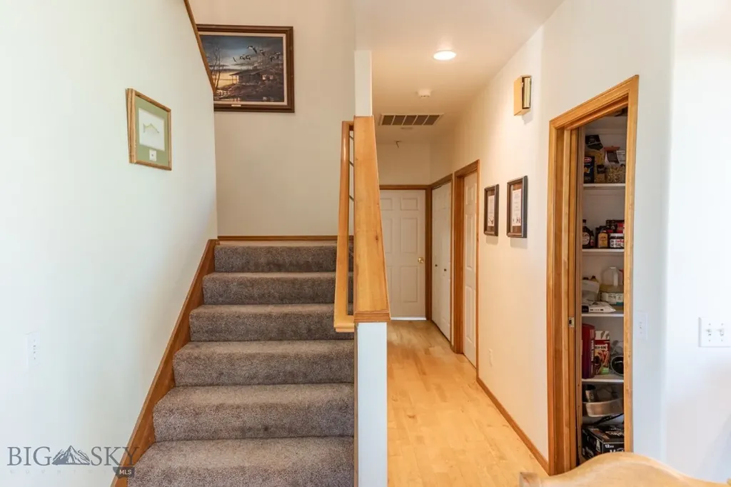 762 Carl Lind Road Fort Smith MT 59035