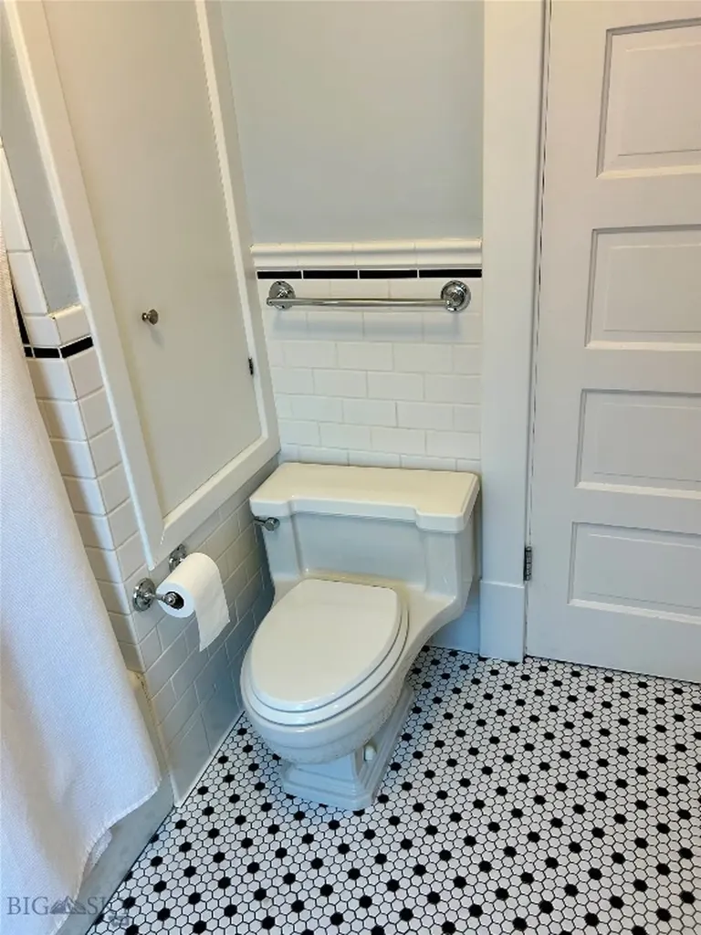 805 W Diamond Butte MT 59701