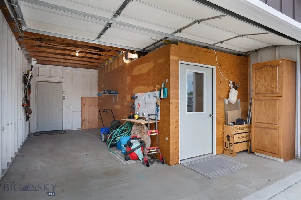 607 Meadow Circle Belgrade MT 59714