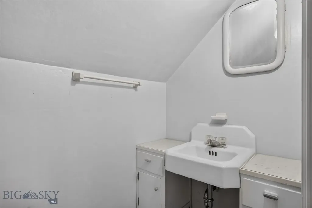 205 Fourth Street Deer Lodge MT 59722