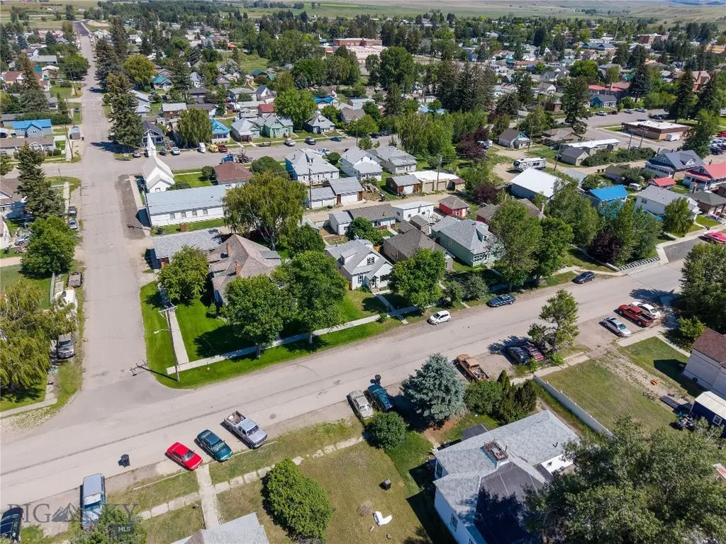 205 Fourth Street Deer Lodge MT 59722