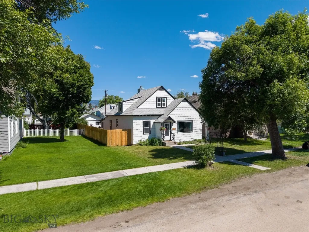 205 Fourth Street Deer Lodge MT 59722