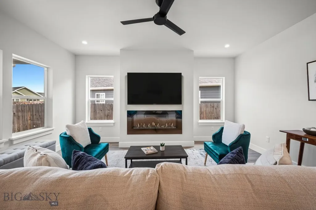1116 Falcon Ridge Boulevard Belgrade MT 59714