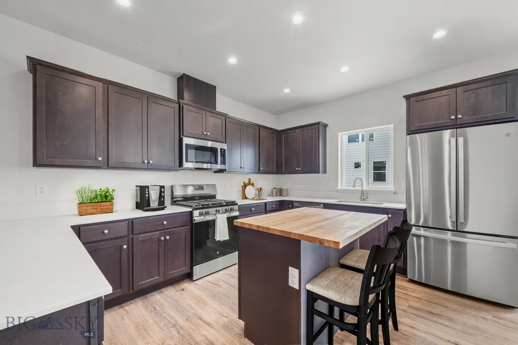 1116 Falcon Ridge Boulevard Belgrade MT 59714