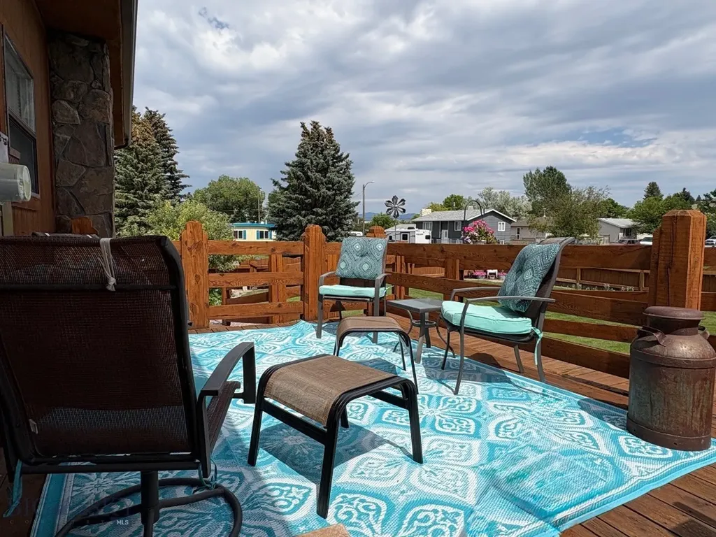 1136 E Glendale Street Dillon MT 59725