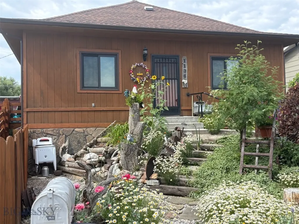 1136 E Glendale Street Dillon MT 59725