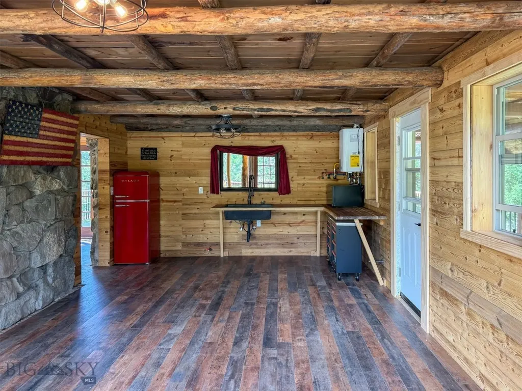 40 Shadow Lane Cascade MT 59421