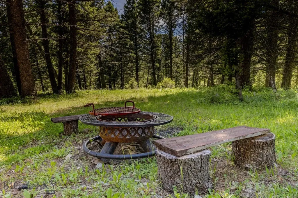 593 Upper Cottonwood Wilsall MT 59086
