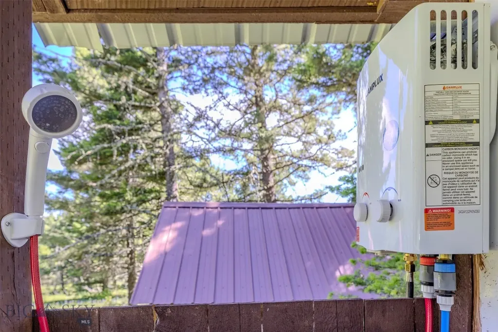 593 Upper Cottonwood Wilsall MT 59086