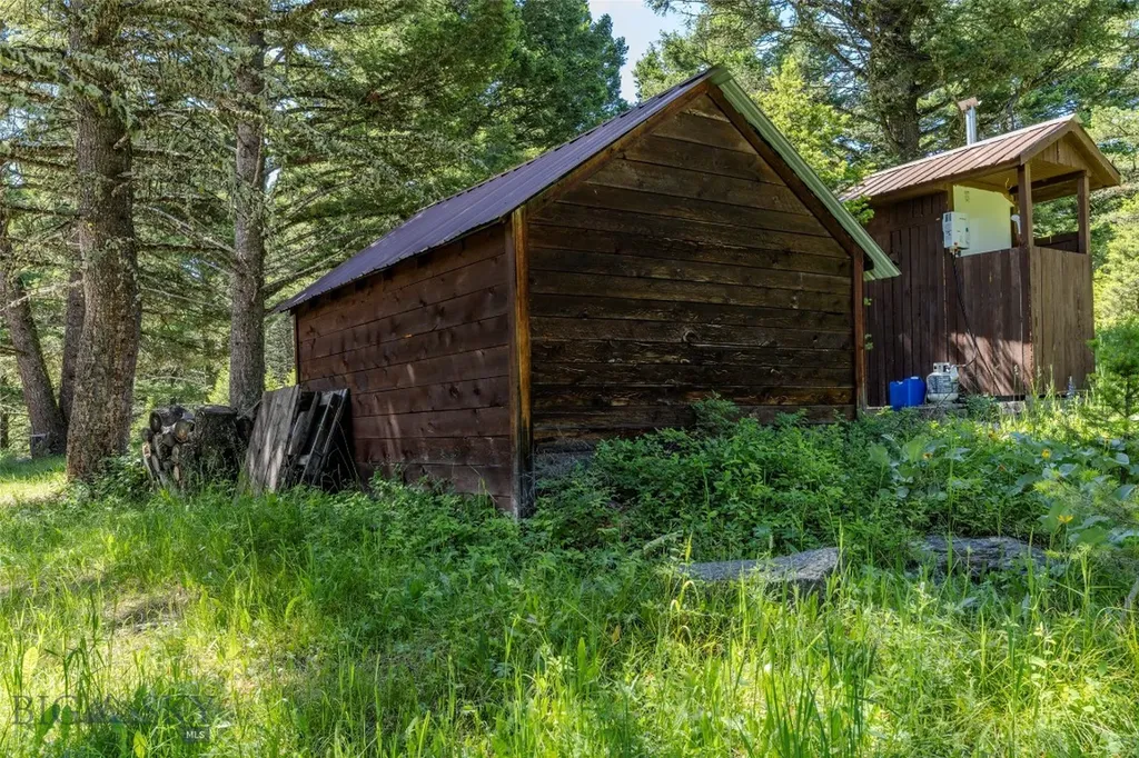593 Upper Cottonwood Wilsall MT 59086