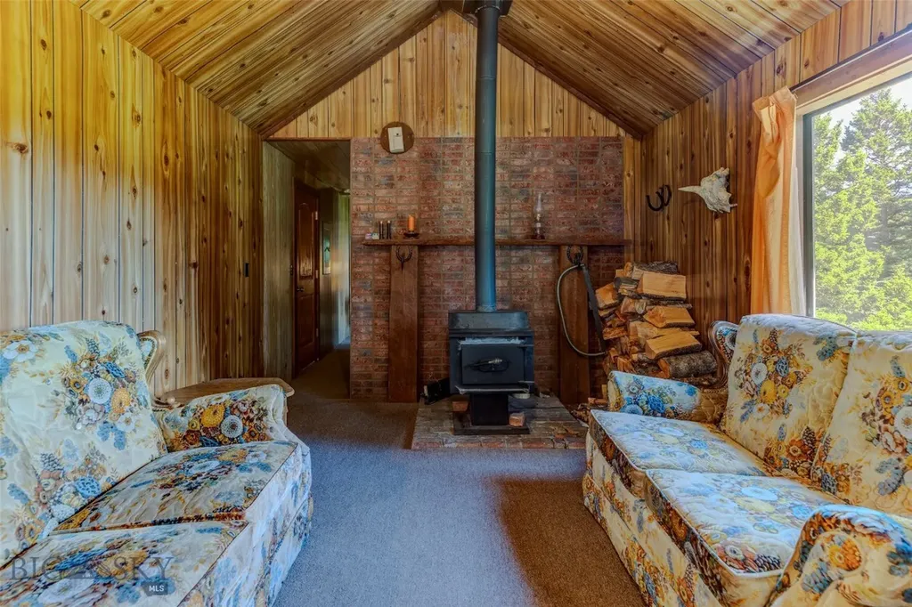 593 Upper Cottonwood Wilsall MT 59086