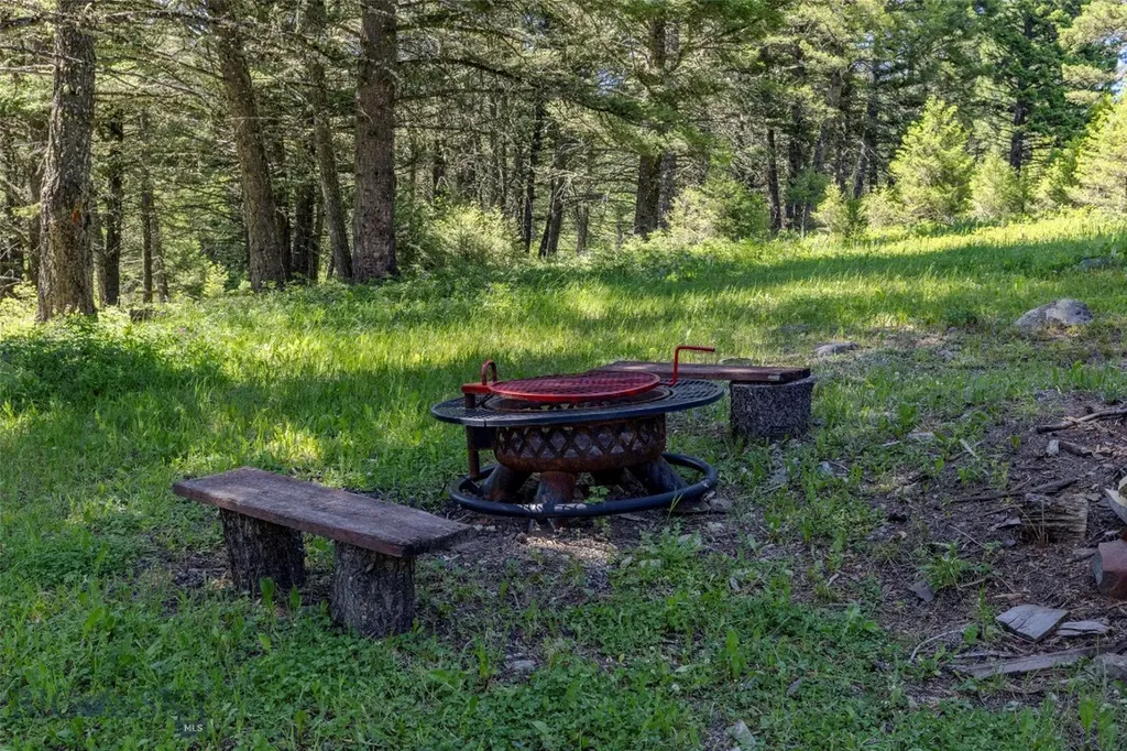 593 Upper Cottonwood Wilsall MT 59086