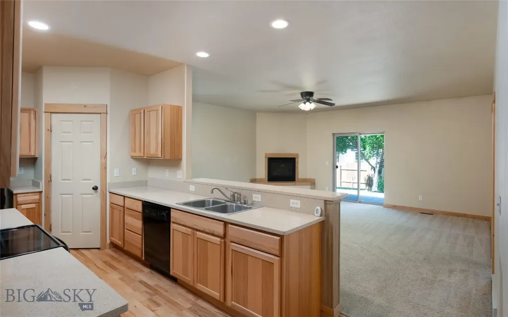 4541 Ethan Way Bozeman MT 59718