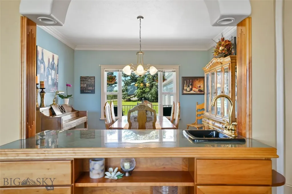 1343 Candlelight Drive Bozeman MT 59718
