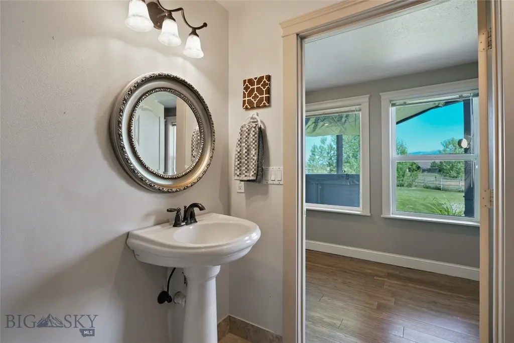 1343 Candlelight Drive Bozeman MT 59718