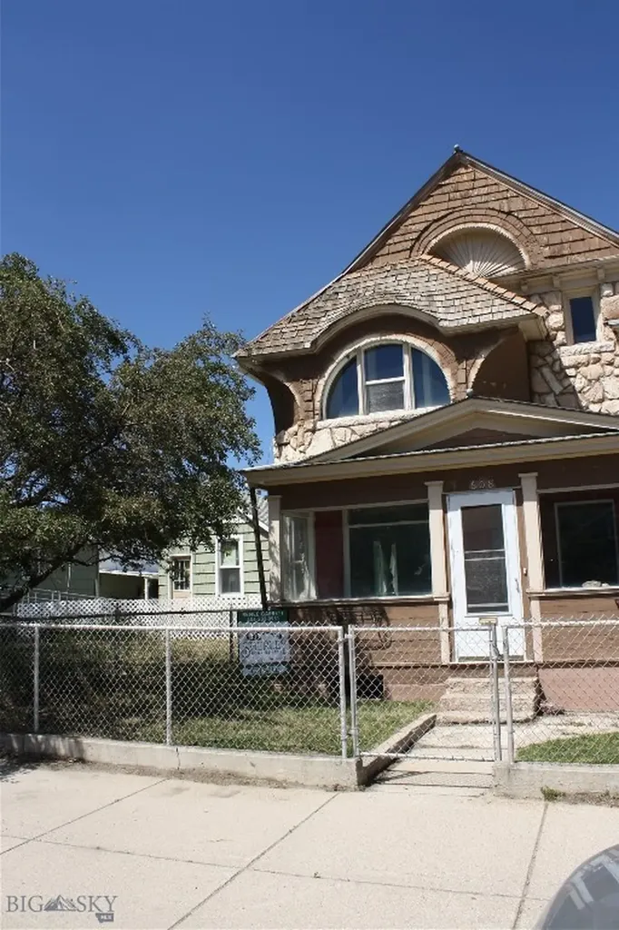 608 E Commercial Anaconda MT 59711