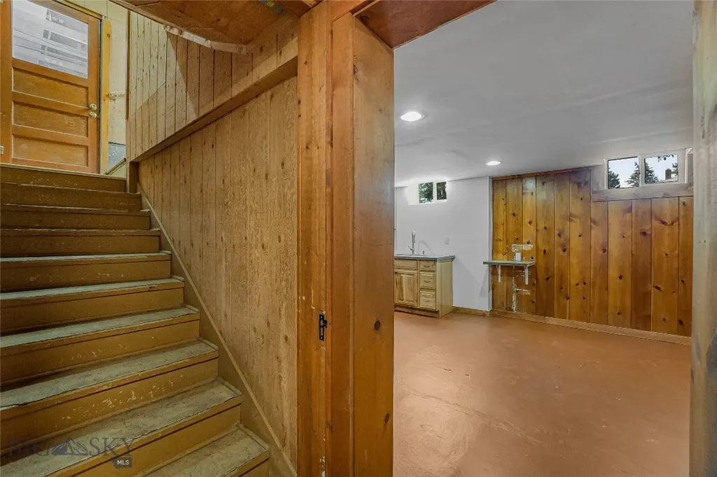 423 S Main Street Three Forks MT 59752