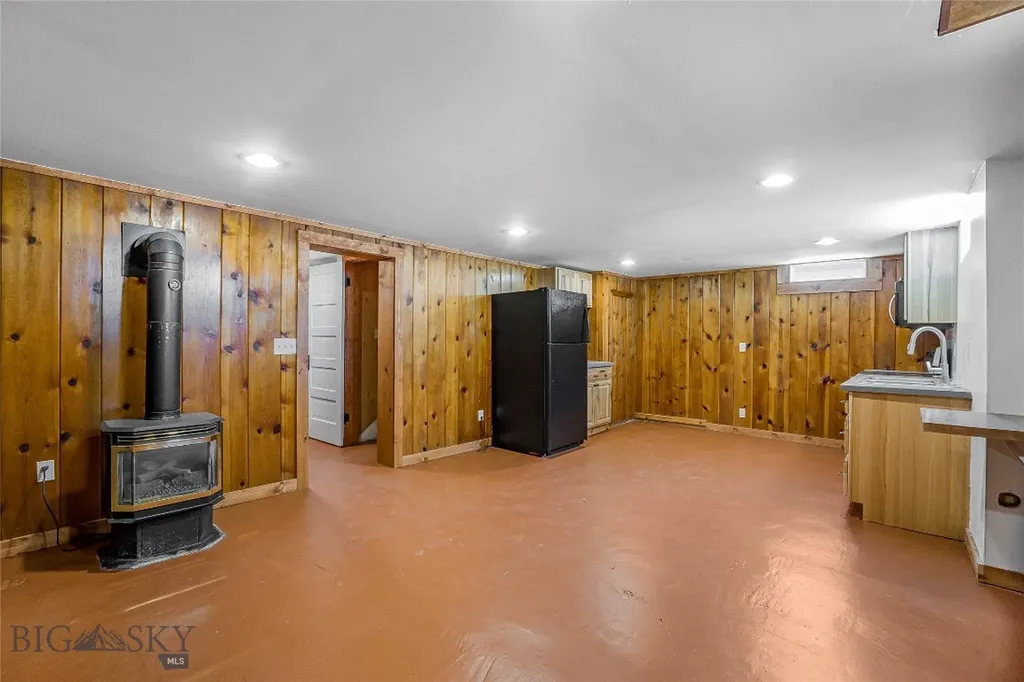 423 S Main Street Three Forks MT 59752