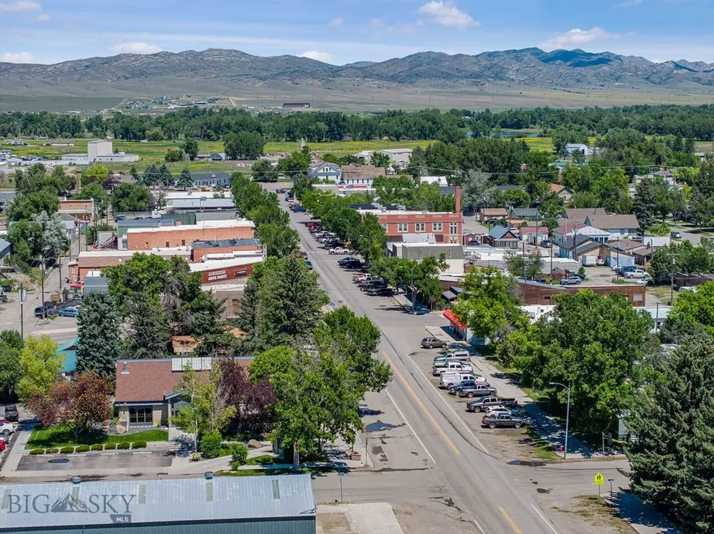 423 S Main Street Three Forks MT 59752