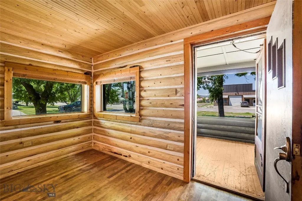 423 S Main Street Three Forks MT 59752