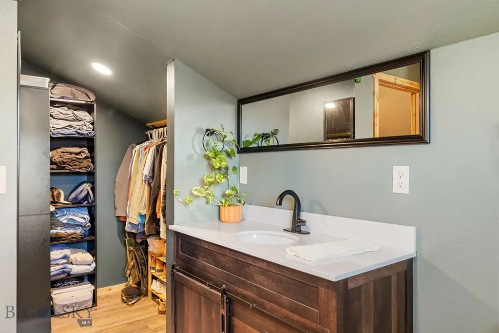 68 W Grannis Road Livingston MT 59047