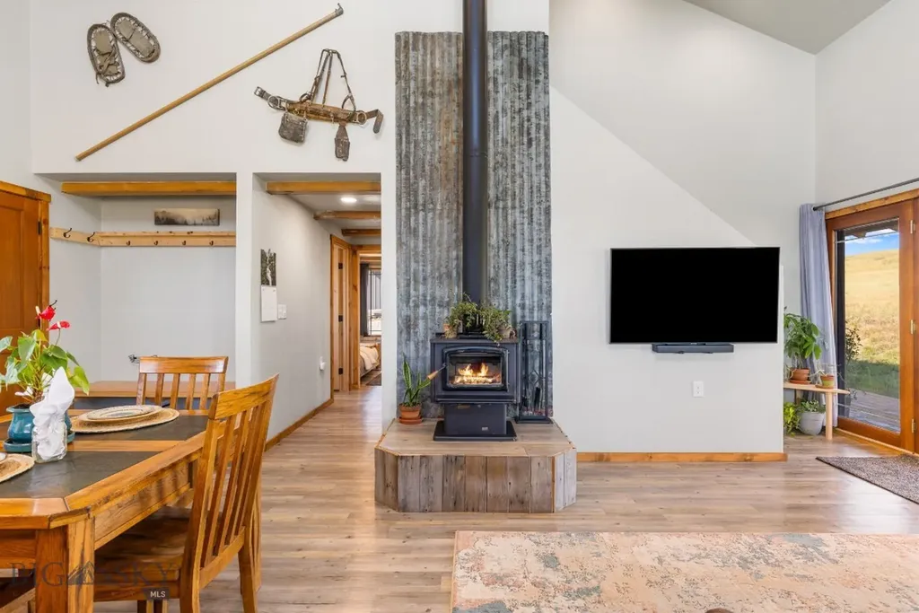 68 W Grannis Road Livingston MT 59047
