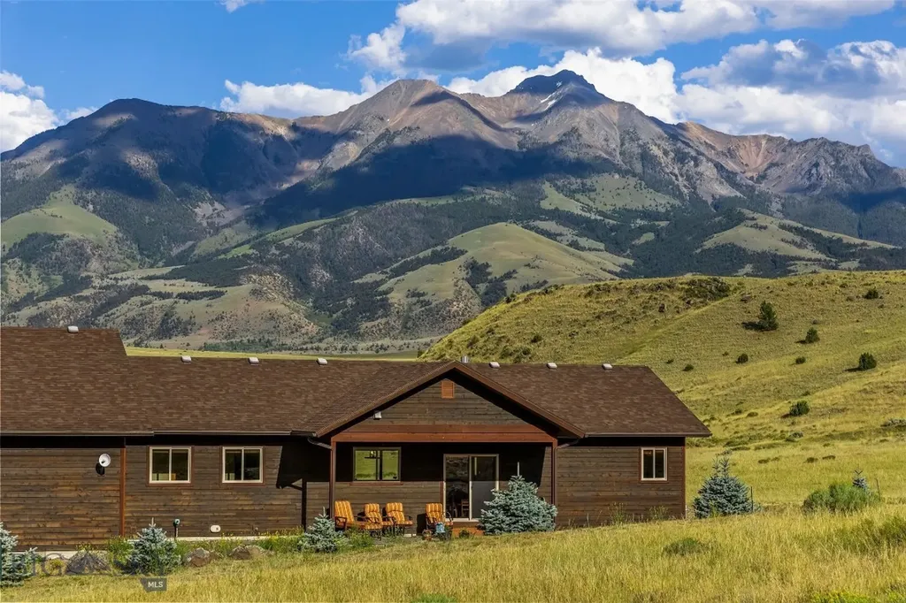 60 Hidden Valley Road Emigrant MT 59027