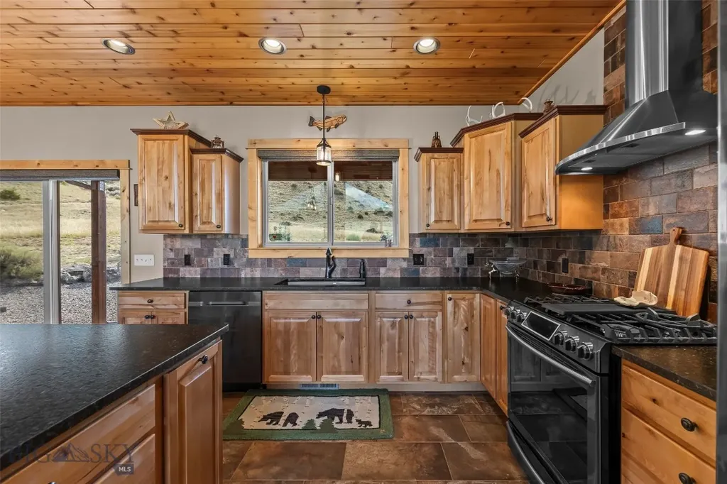 60 Hidden Valley Road Emigrant MT 59027