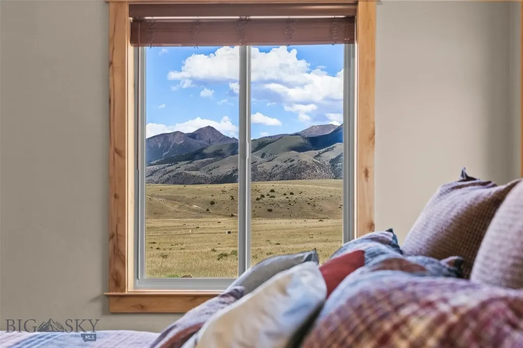 60 Hidden Valley Road Emigrant MT 59027
