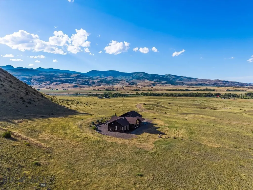 60 Hidden Valley Road Emigrant MT 59027