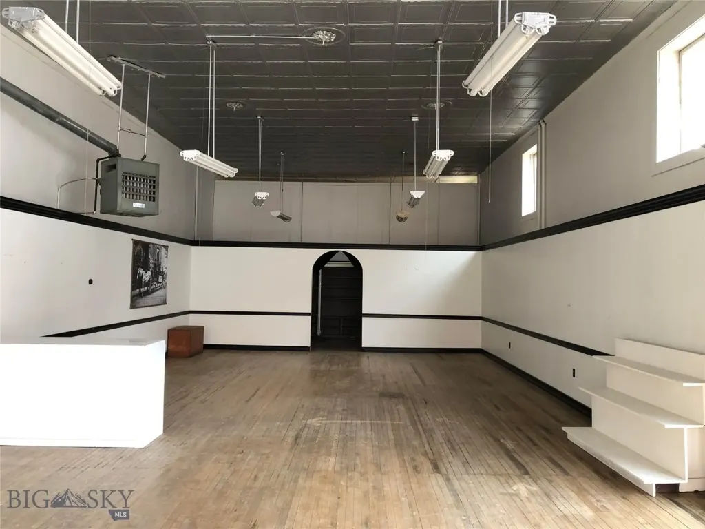 129 N Main Street N Butte MT 59701