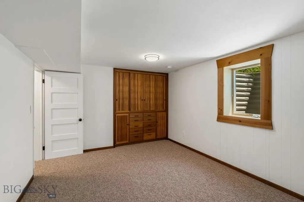 439 N 10th Avenue Bozeman MT 59715