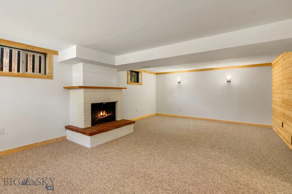 439 N 10th Avenue Bozeman MT 59715