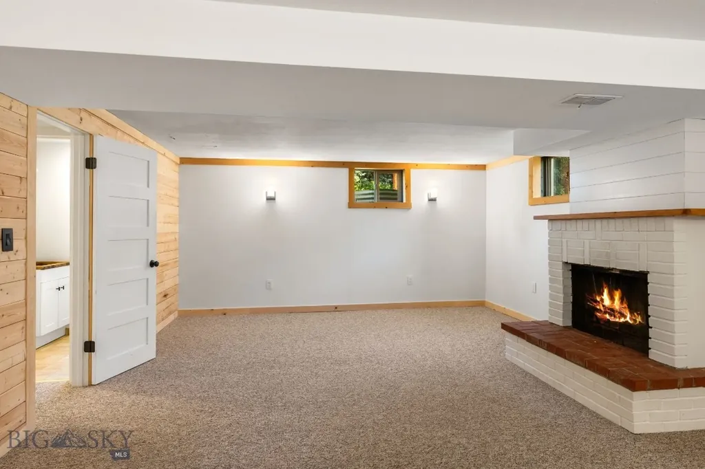 439 N 10th Avenue Bozeman MT 59715