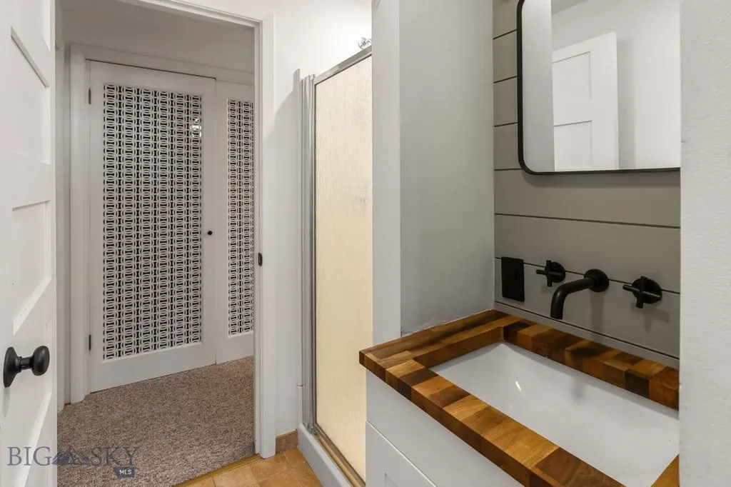 439 N 10th Avenue Bozeman MT 59715