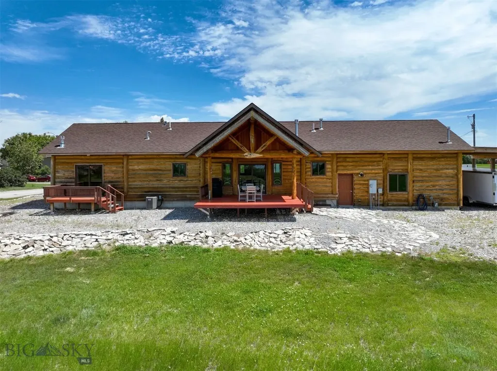 10 Dupuyer Avenue Valier MT 59486