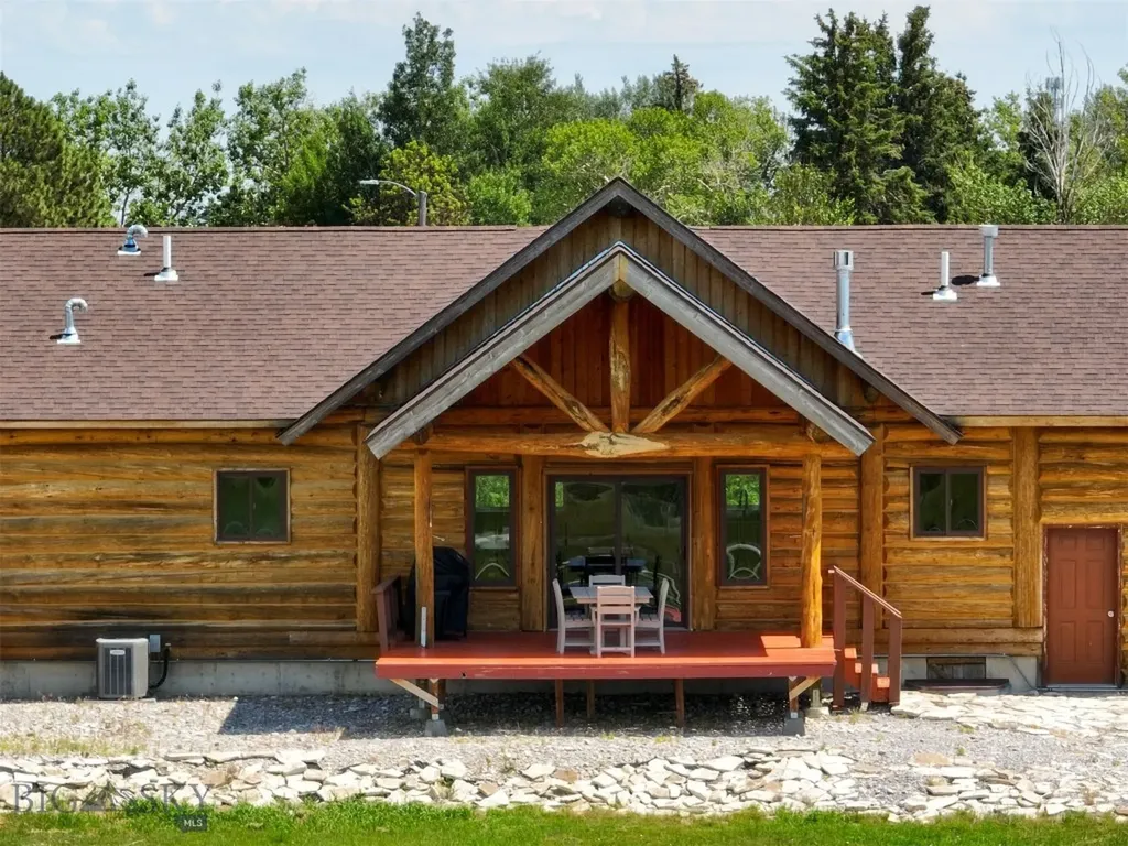 10 Dupuyer Avenue Valier MT 59486