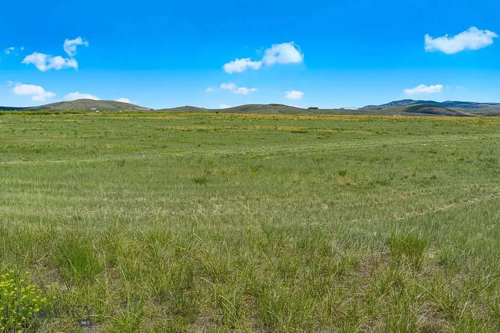 Lot 101 Foxglove Loop Three Forks MT 59752