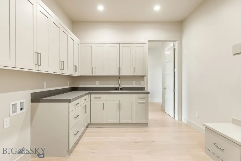 27 Bullseye Place Bozeman MT 59718