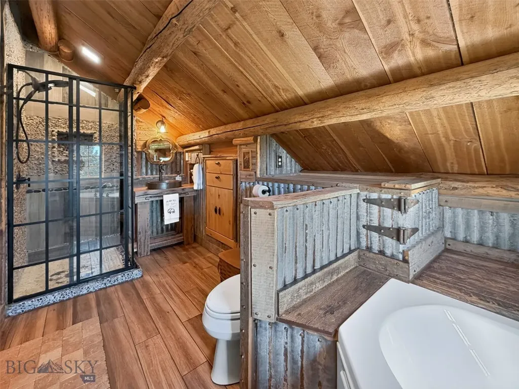 600 Middle Skunk Creek Bozeman MT 59715