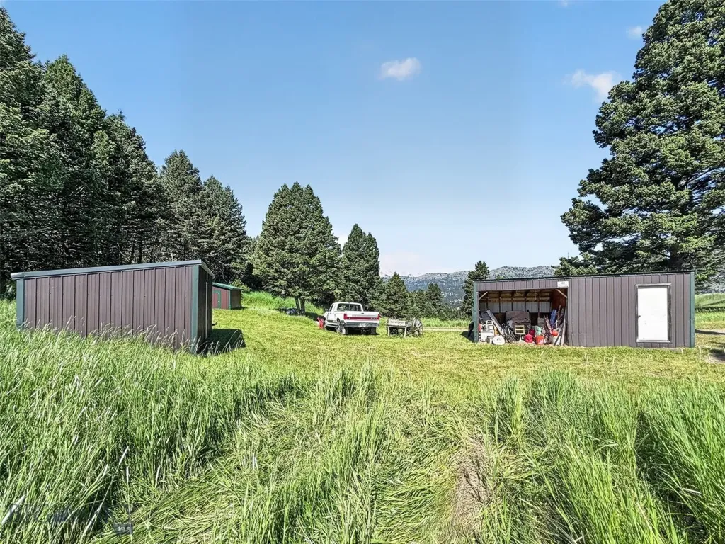 600 Middle Skunk Creek Bozeman MT 59715