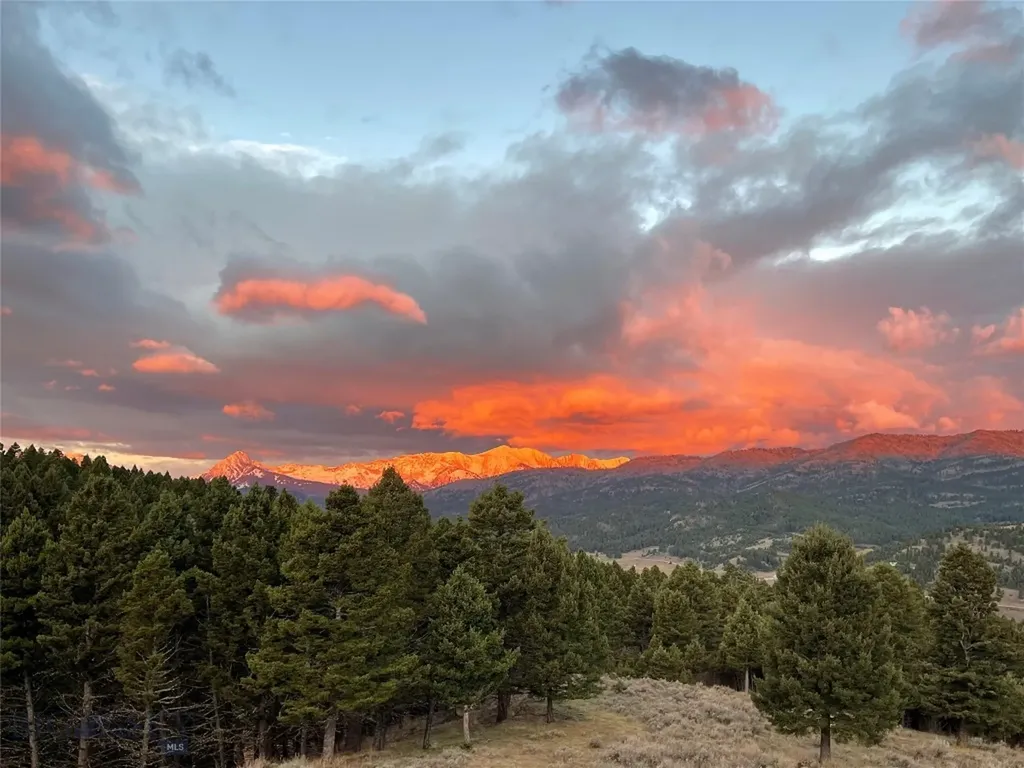 600 Middle Skunk Creek Bozeman MT 59715