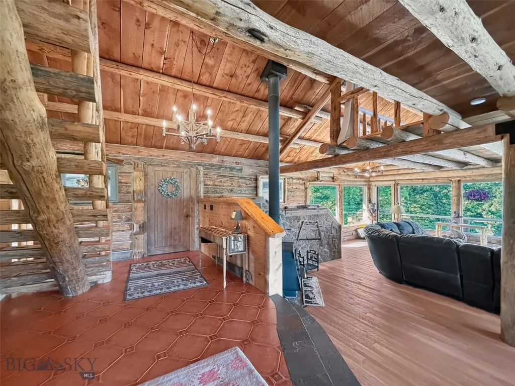600 Middle Skunk Creek Bozeman MT 59715