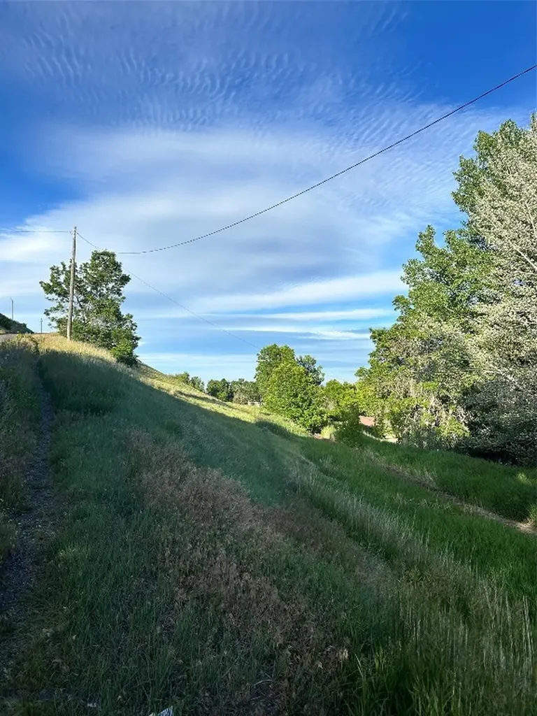 Tbd W Gallatin Street Livingston MT 59047