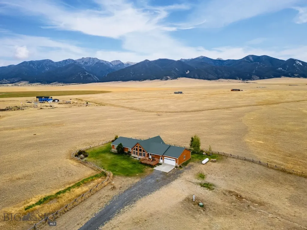12 Bench Road Whitehall MT 59759