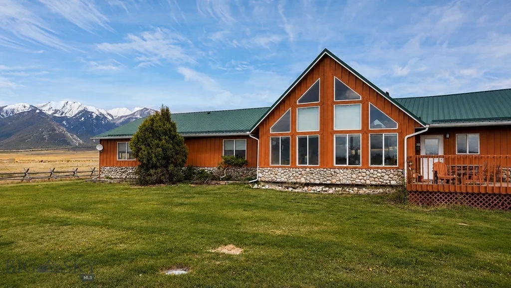 12 Bench Road Whitehall MT 59759