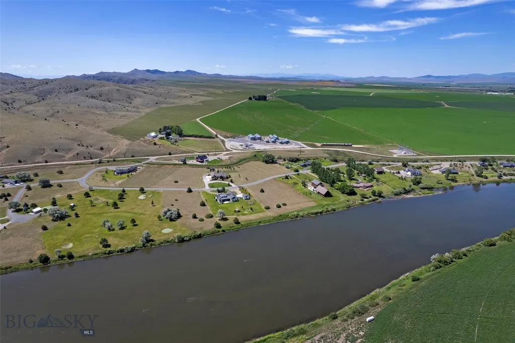 44 Missouri View Toston MT 59643
